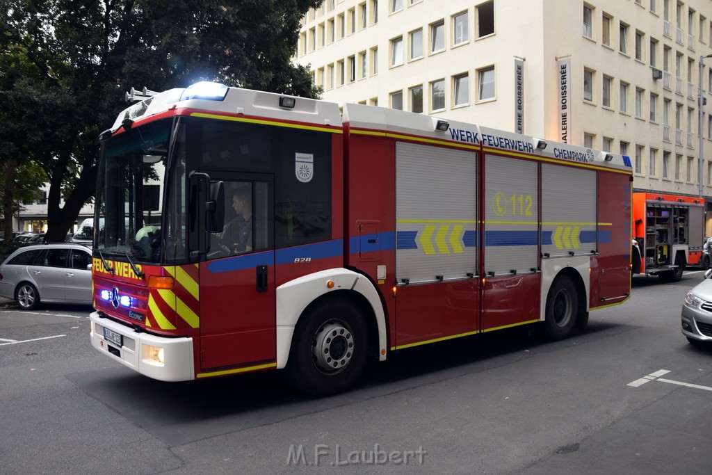 Feuer 2 WDR Koeln Altstadt Nord An der Rechtschule P075.JPG - Miklos Laubert